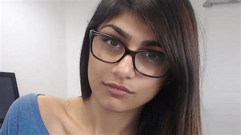 mia kalifa net worth|How Mia Khalifa Achieved a Net Worth of $4 Million